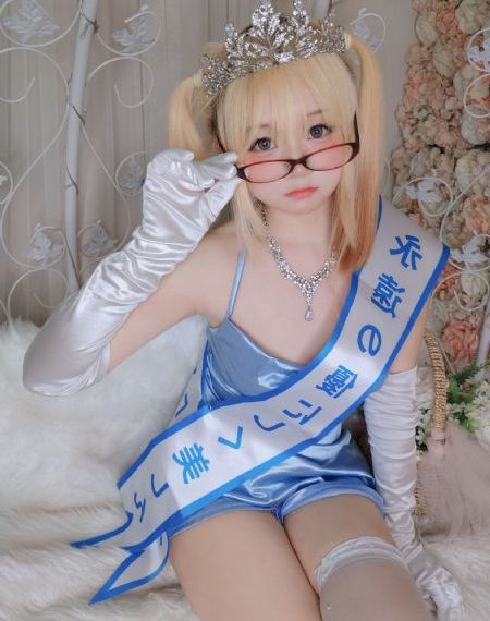 征服了同学的贵妇麻麻剧情简介